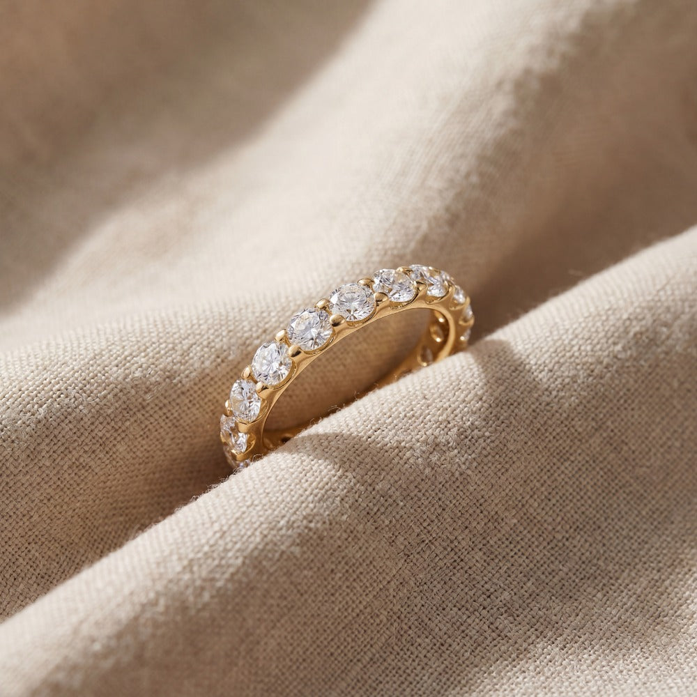 Circle of Diamonds Eternity Ring