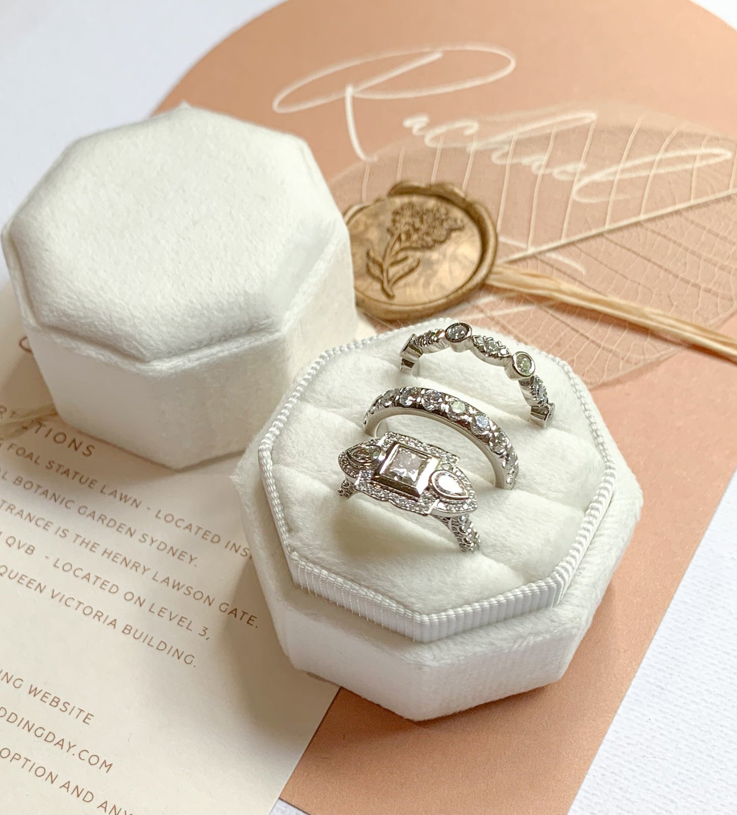 Triple ring box white | By Angeline Australia