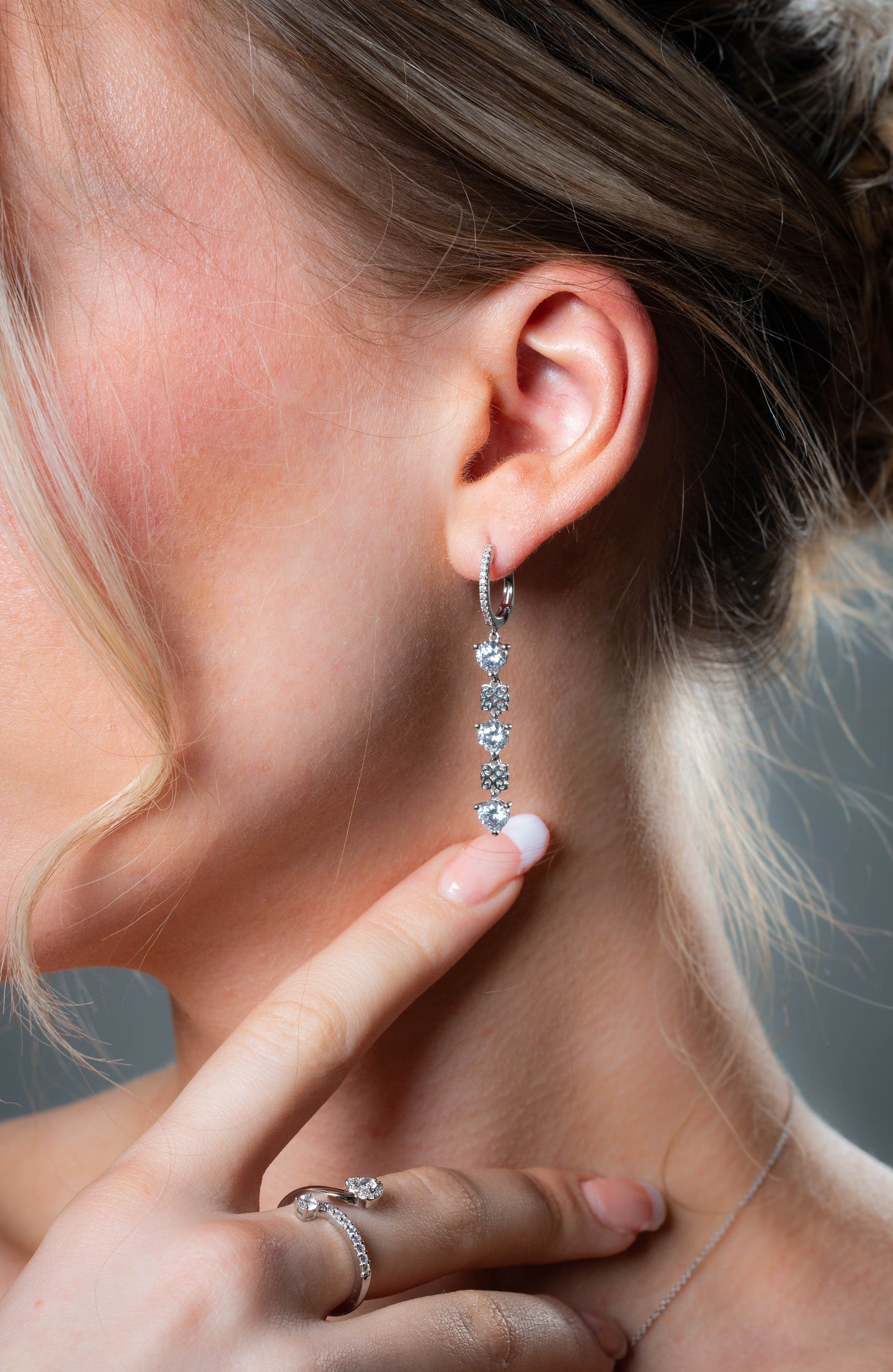 SIGNATURE HISTORY EARRINGS SILVER