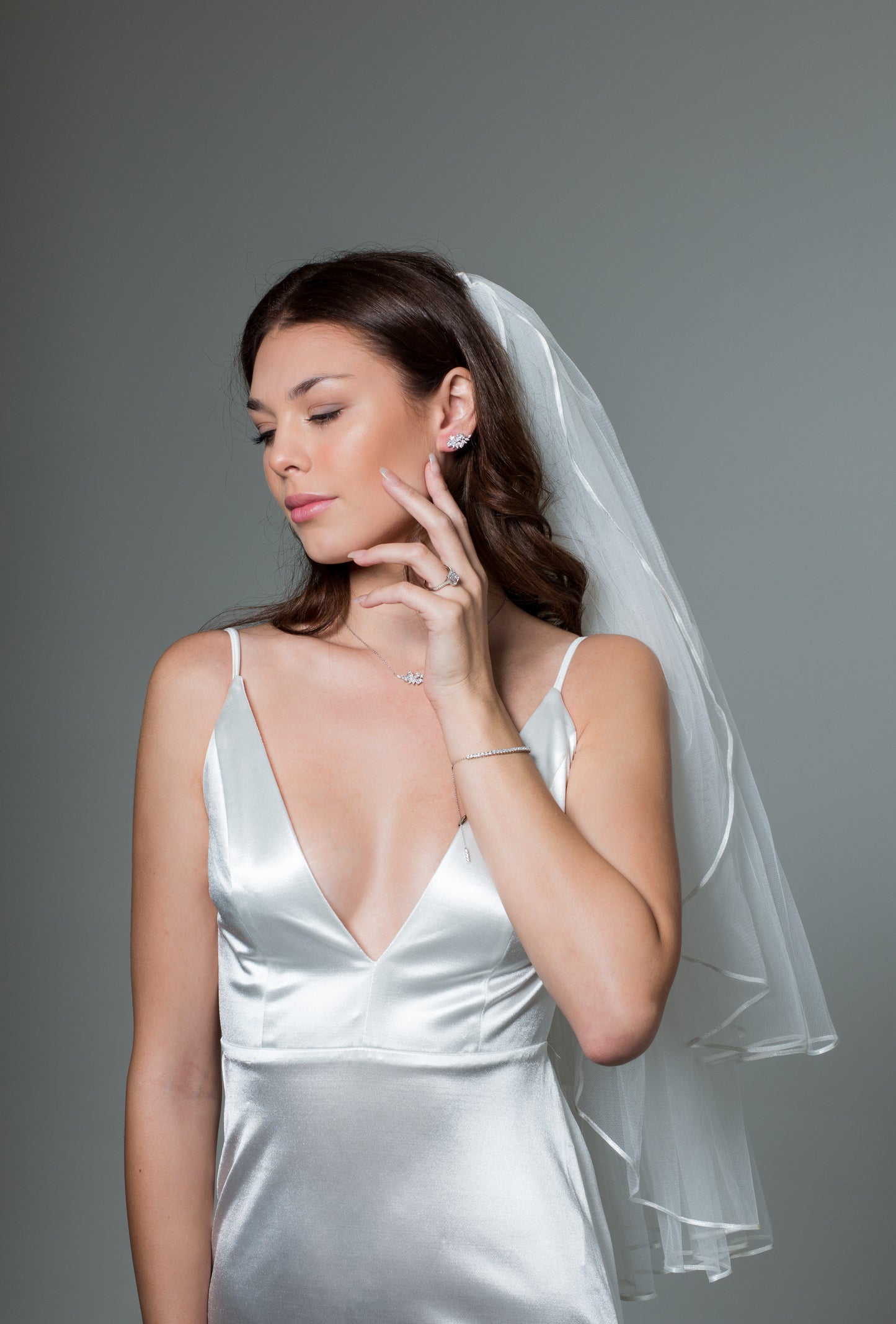 ICONIC BRIDAL HYACINTH NECKLACE SILVER