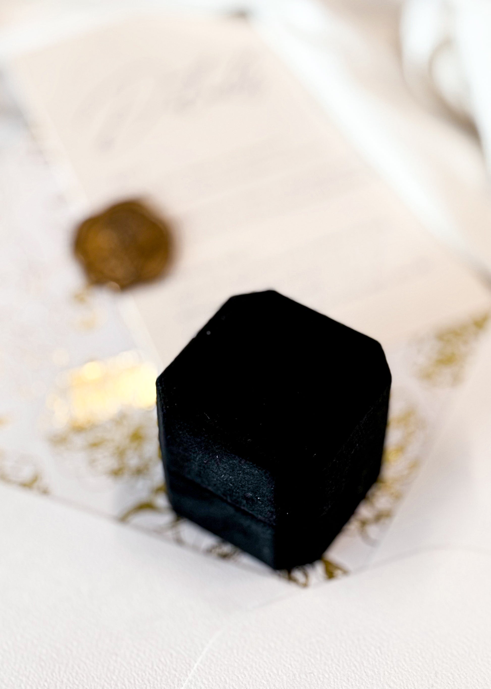 velvetringboxblack