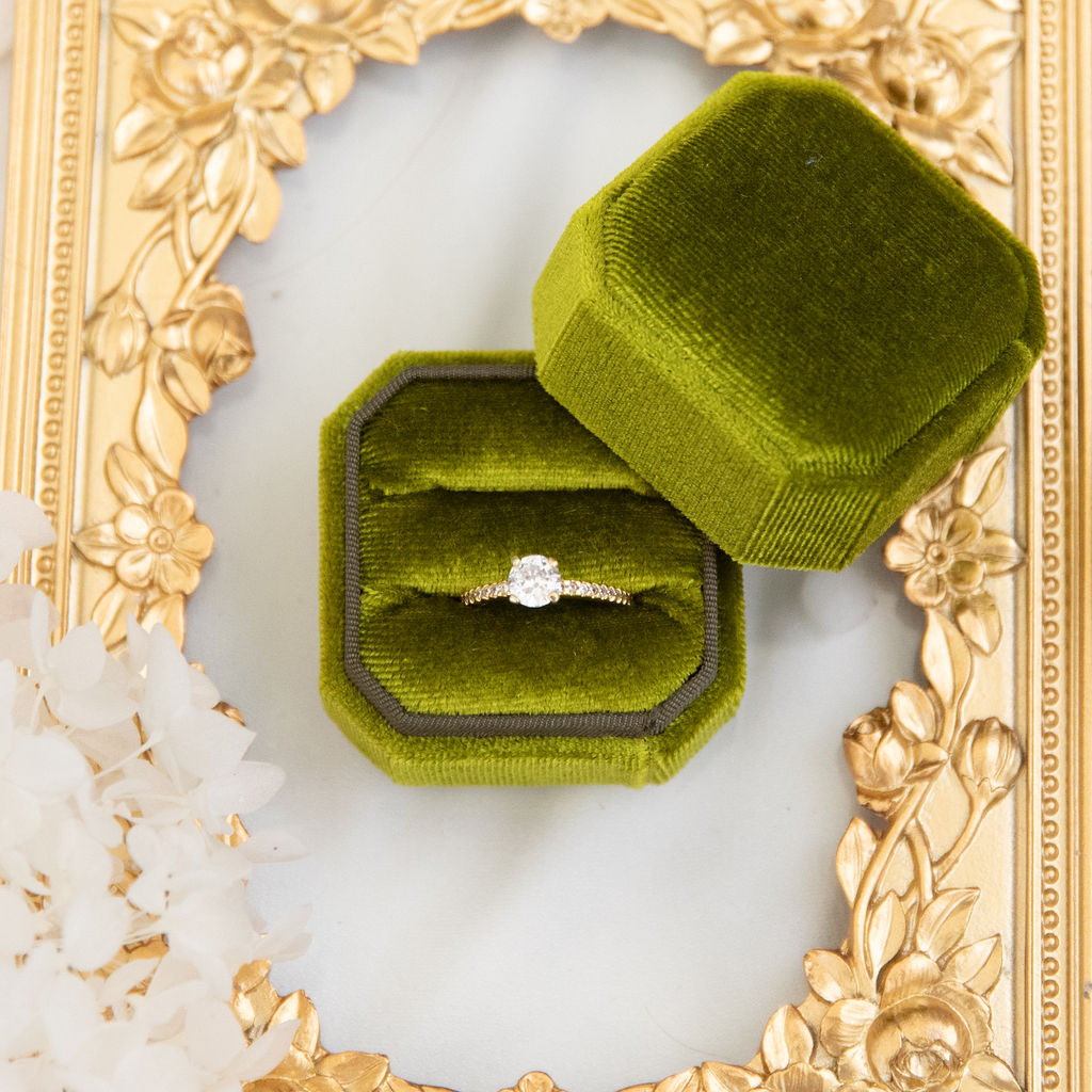 engagement ring box with ring olivine