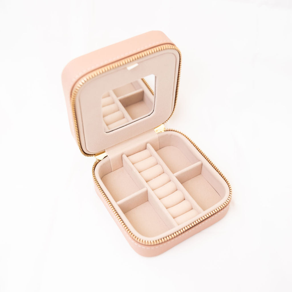 pink jewellery box with zipper