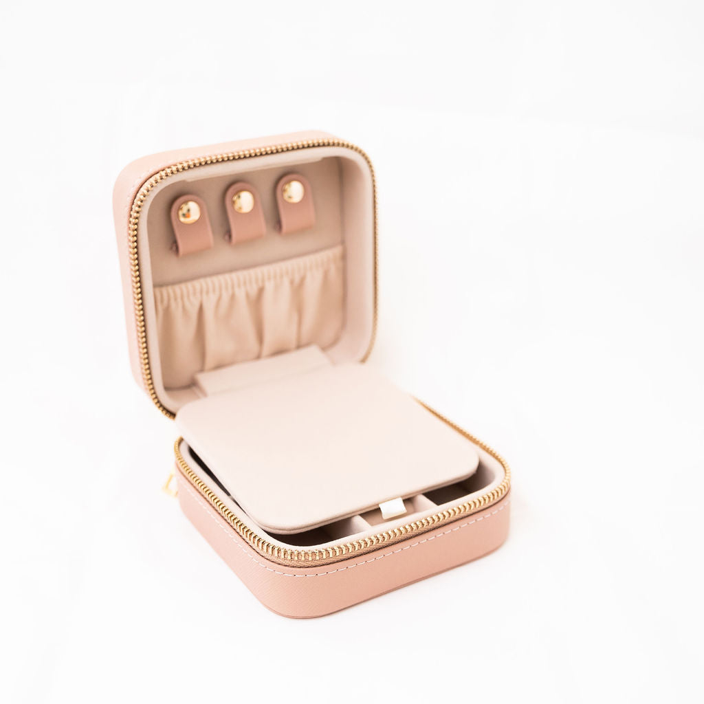 pink jewellerybox with zipper