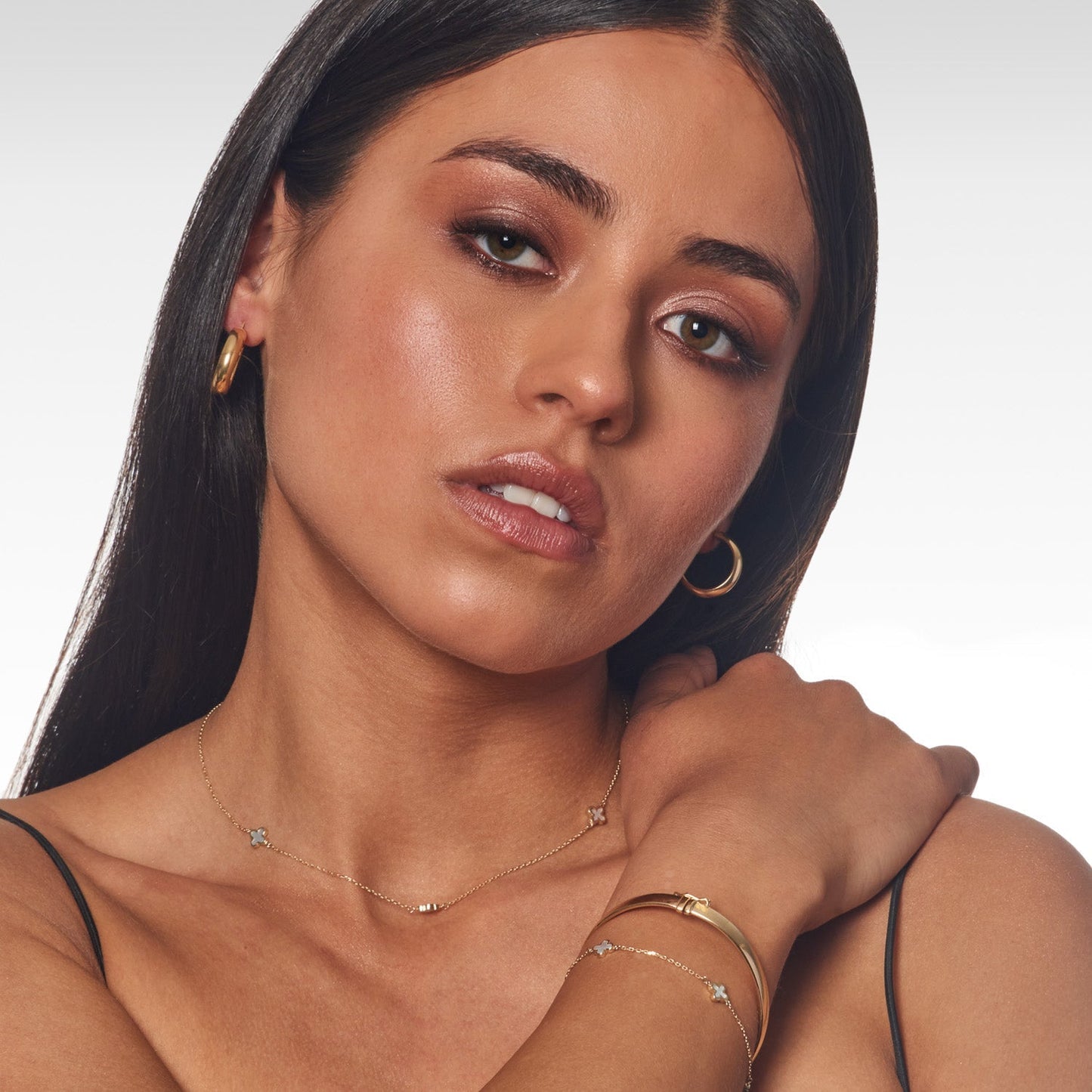 white clover bracelet on model | By Angeline Australia