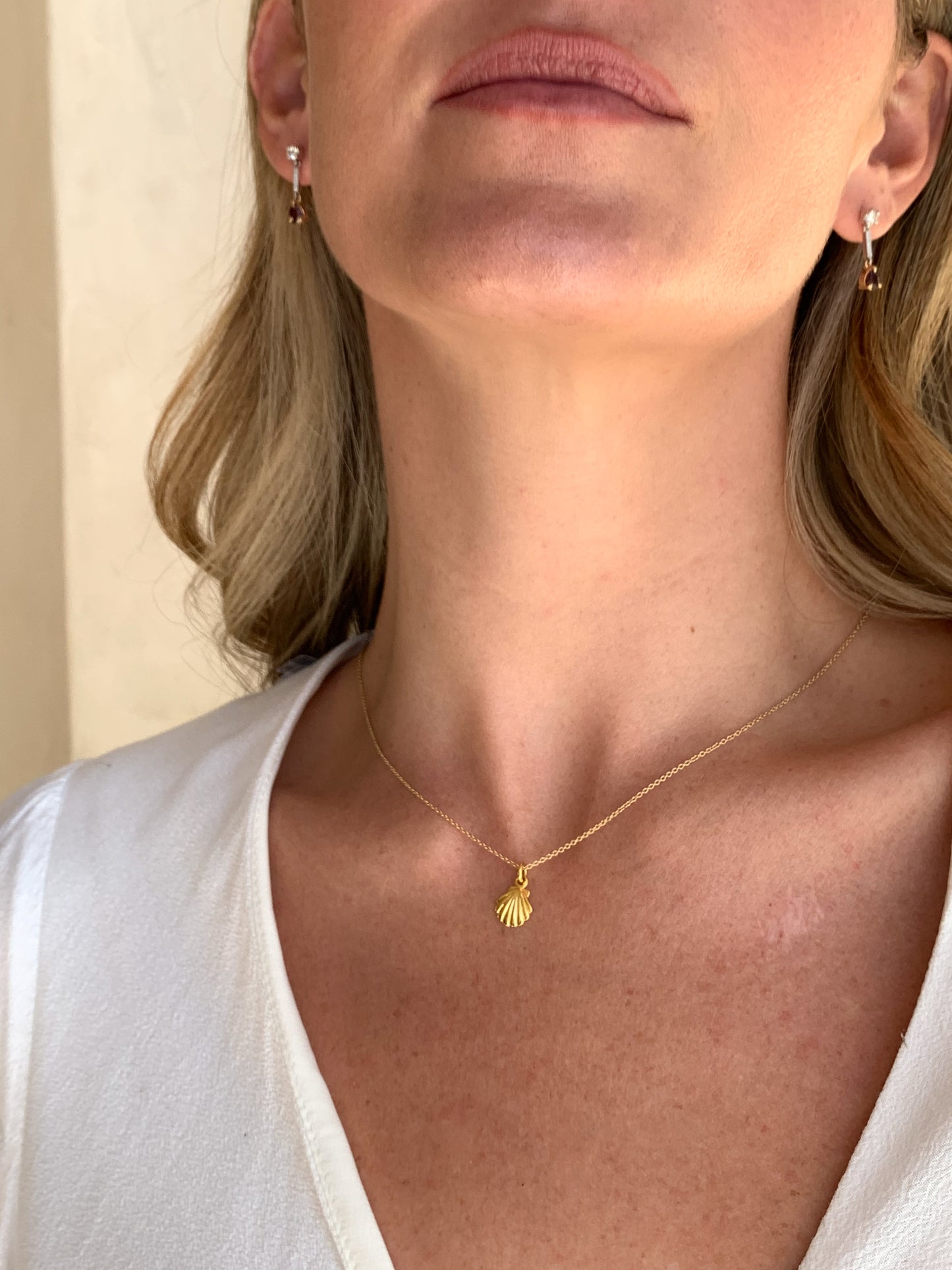 Petite Shell Necklace 9CT Yellow Gold