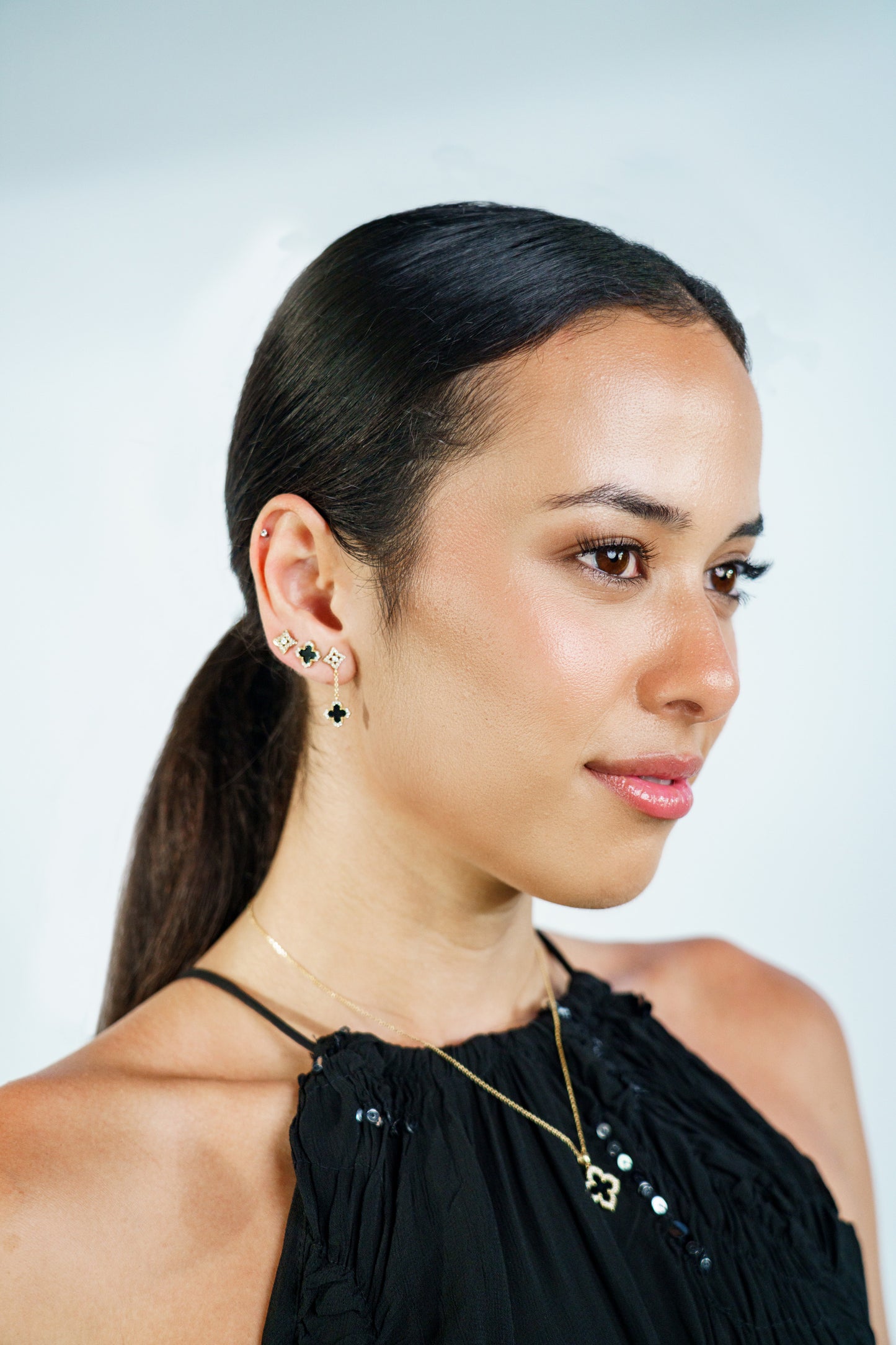 SYDNEY SOIRÉE FAIRWATER MOTHER OF PEARL STUD EARRINGS GOLD