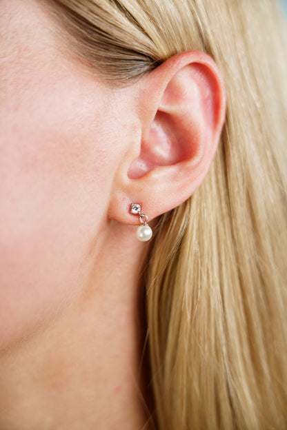 ADAGIO TOUCH OF SPARKLE DANGLE DROP PEARL EARRINGS SILVER