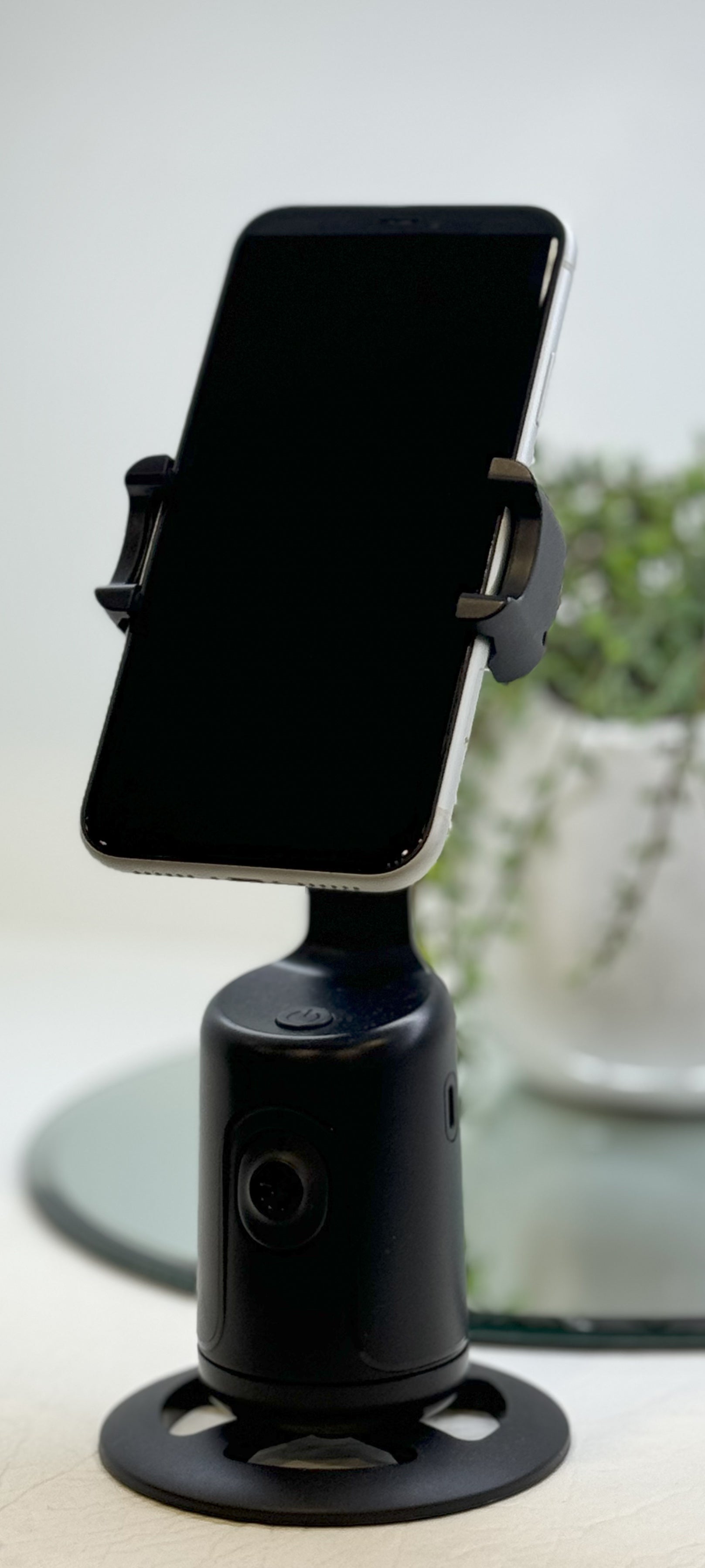 handsfree contentcreation holder for phone