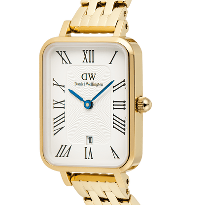 Daniel Wellington Quadro  Roman Numerals Date 5-link Gold