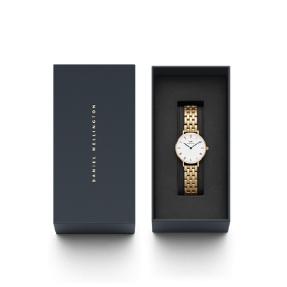 Daniel Wellington Petite Roman Numerals 28 5-Link G White Watch